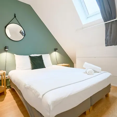 דירה Centre - And Functional Ap. 2bdrm ליל