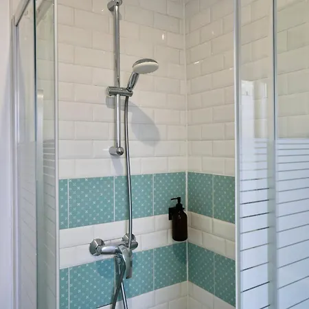 Centre - And Functional Ap. 2bdrm アパート リール
