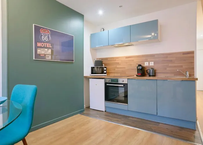 דירה Centre - And Functional Ap. 2bdrm ליל